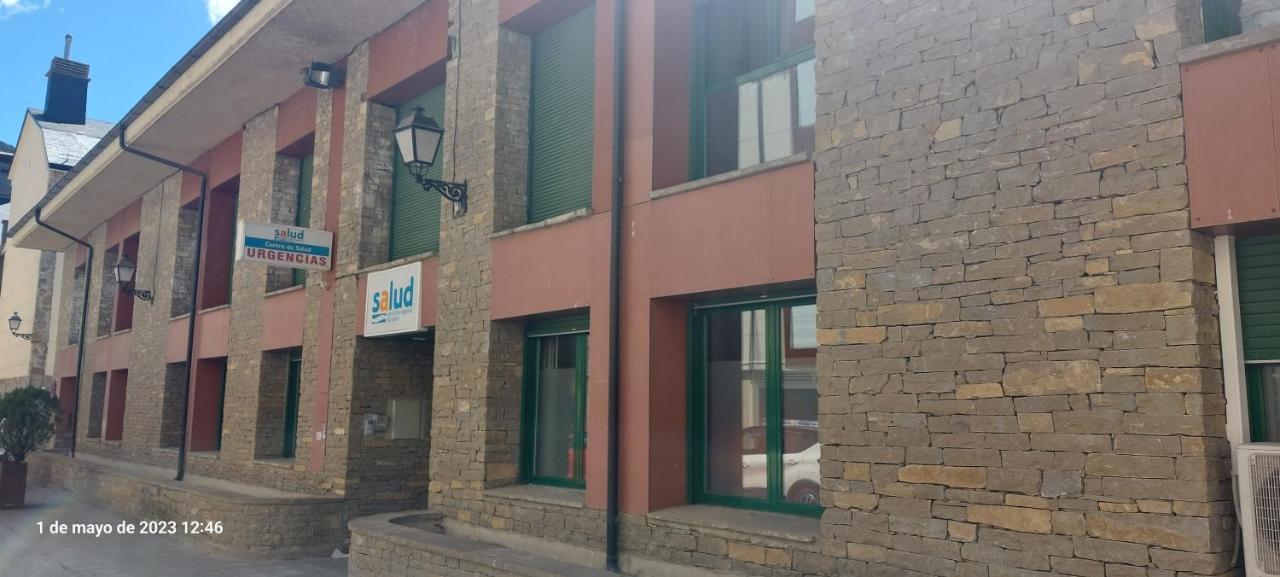 Apartamento Alma De Biescas Esterno foto